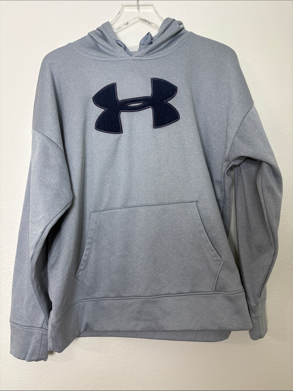 Under Armour Men's Light Gray Hoodie with Navy Logo Patch